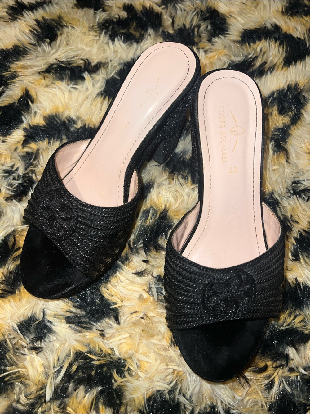 Black Woven Slide Heels - Unbranded
